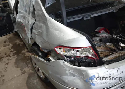 2011 Mercedes-Benz C 300 Luxury 4Matic/Sport 4Matic from USA, damaged, VIN WDDGF8BB3BR140641